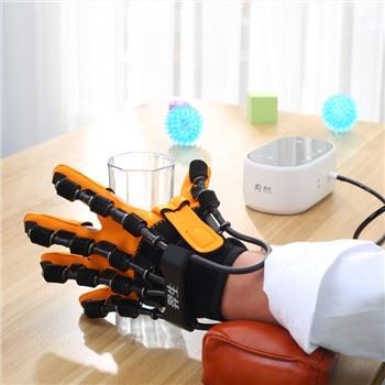 What are the benefits of using rehabilitation robot gloves?